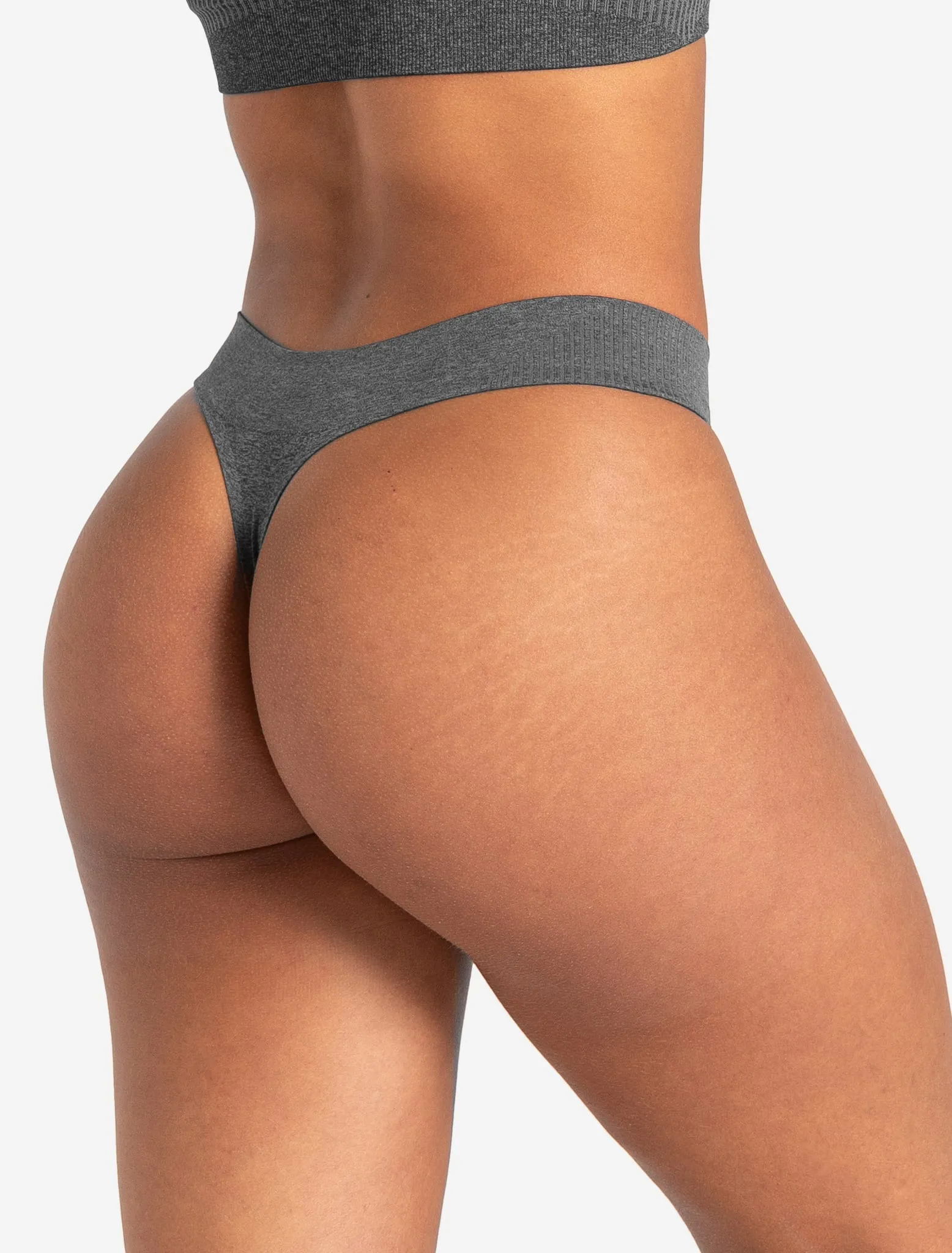 ADAPT 2.0 Seamless Thong - Charcoal