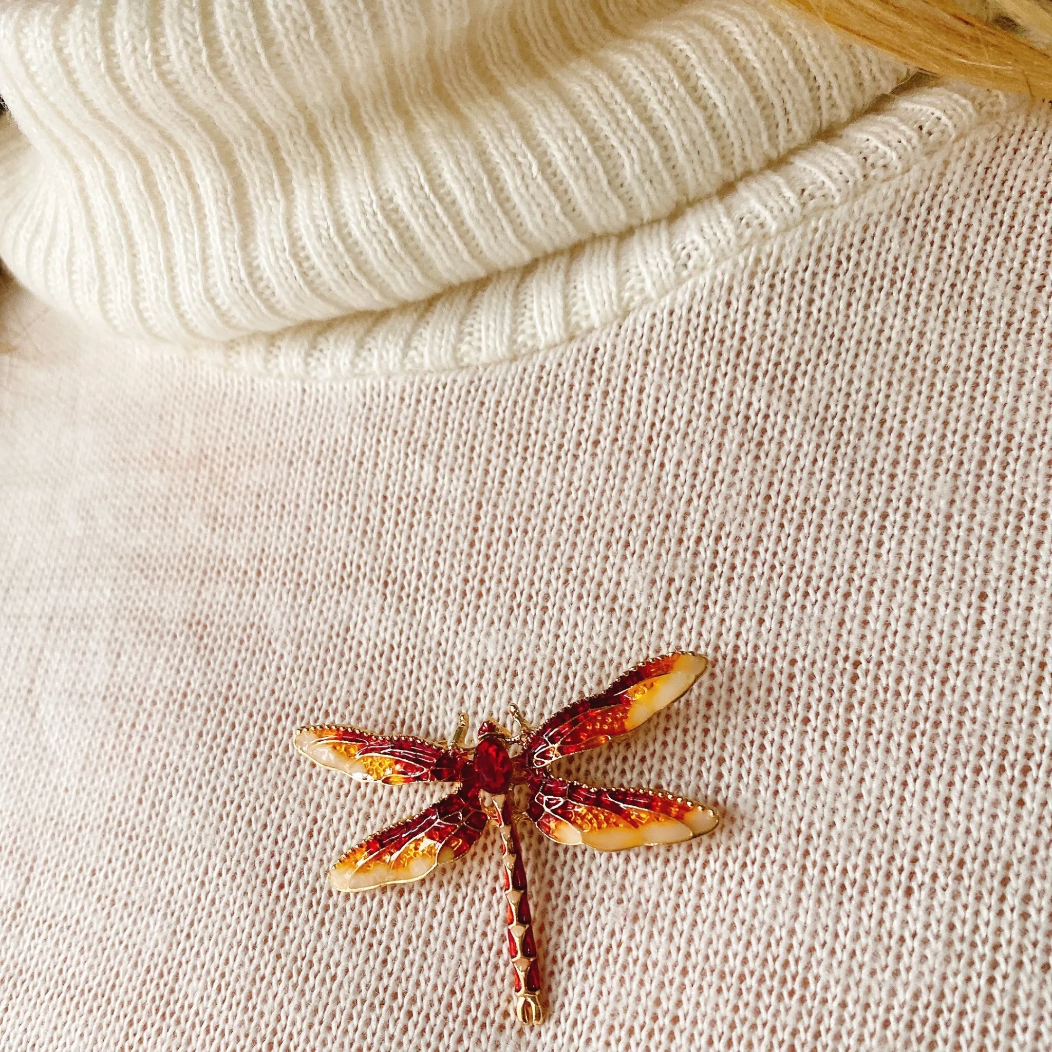 Dragonfly Brooch in Enamel with Crystal