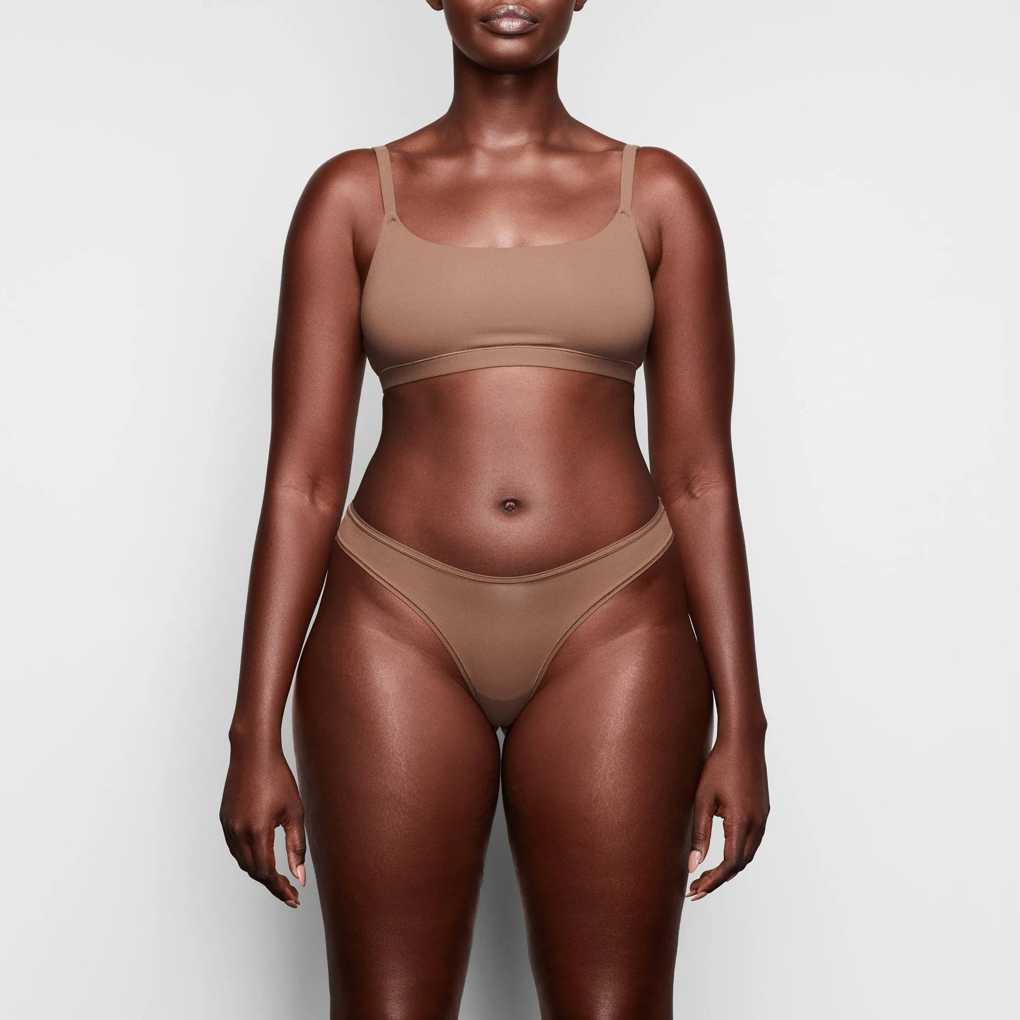 FITS EVERYBODY DIPPED FRONT THONG | OXIDE