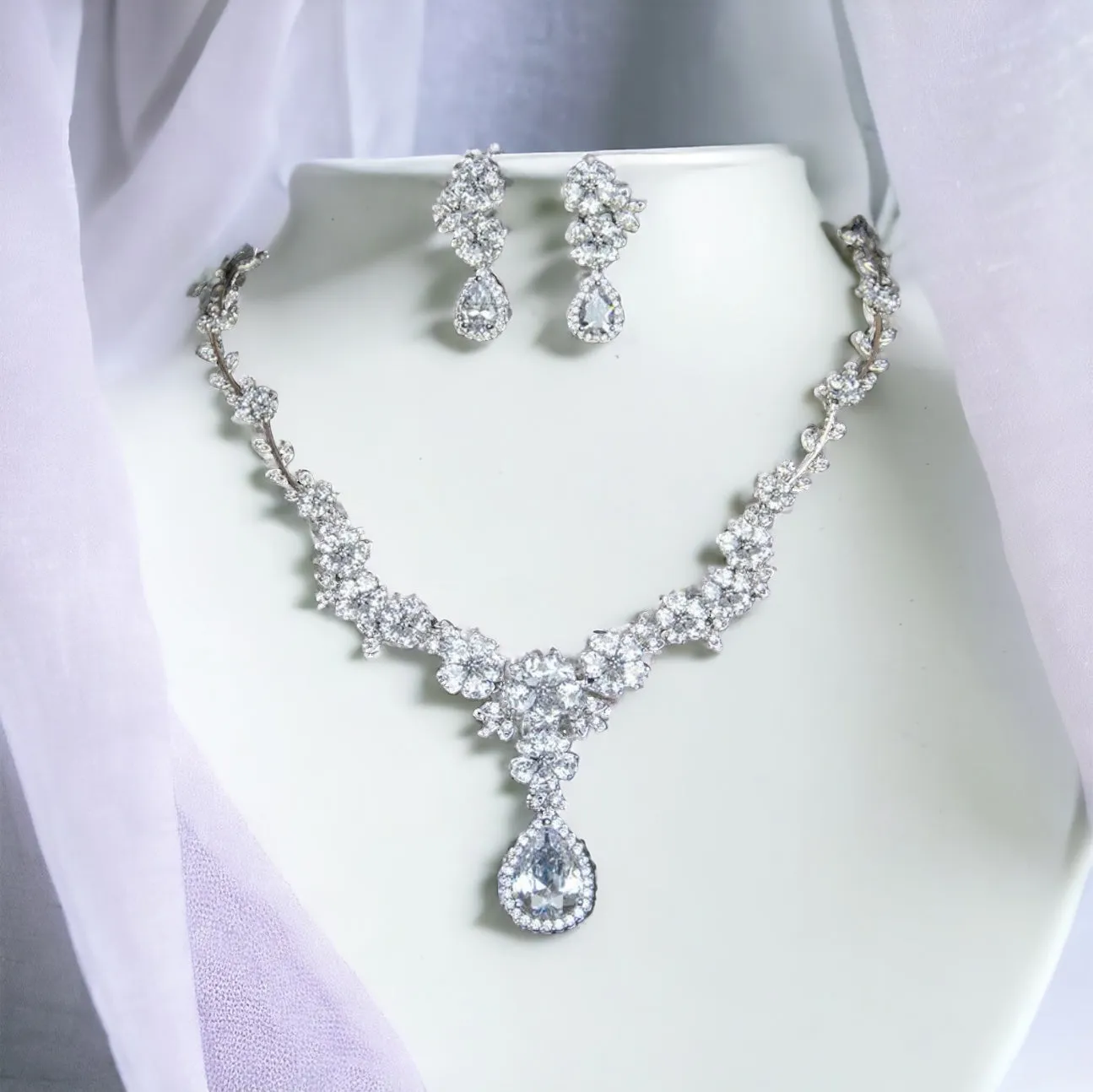 Floral Bridal jewellery set, cubic zirconia, necklace and earrings, Wedding Jewellery, Bridal